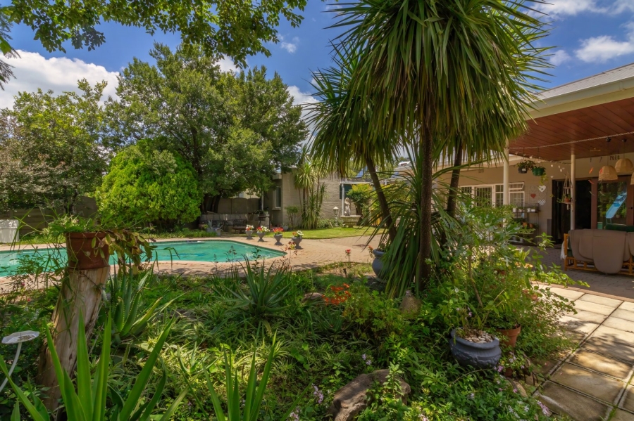 4 Bedroom Property for Sale in Wilgenhof Free State